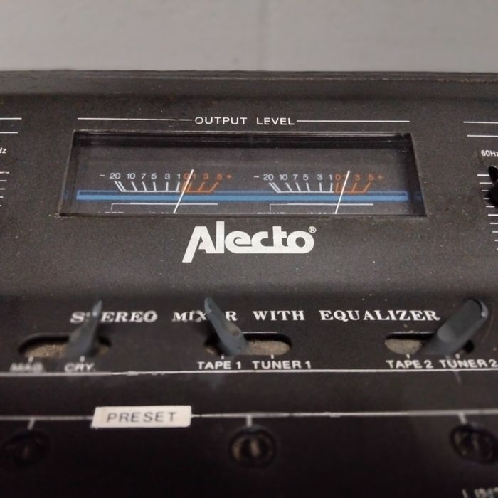 ALECTO  mesa de mistura PRO-99