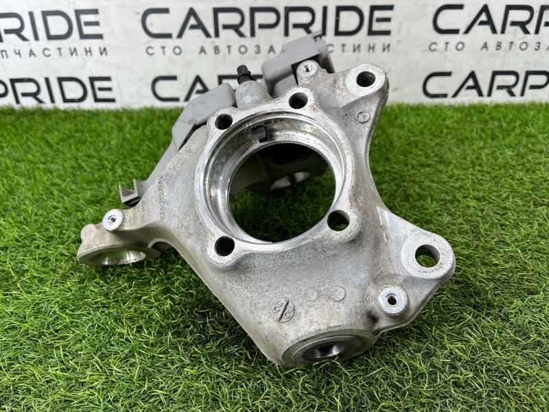 Поворотный кулак передний правый Mercedes-Benz EQB 350 X243  2022