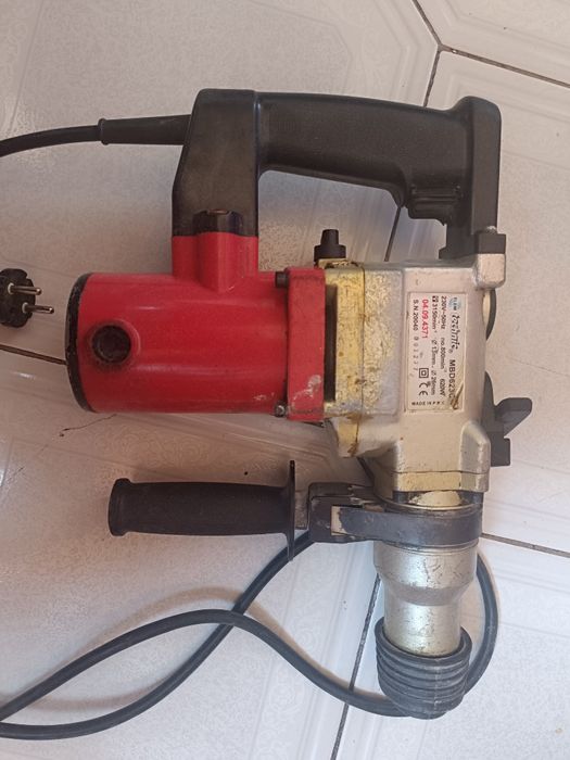 Młot udarowy elem technic