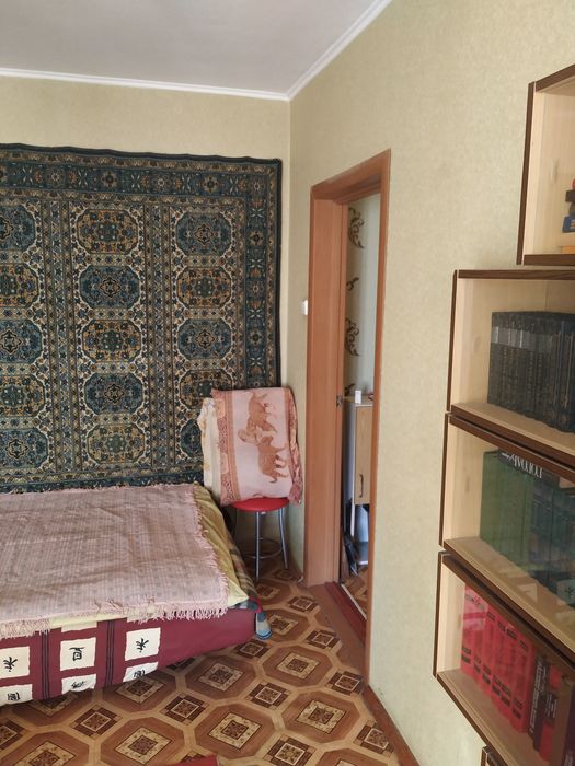 Сдам комнату в 2-ух комнатной квартире ул. Здолбуновская