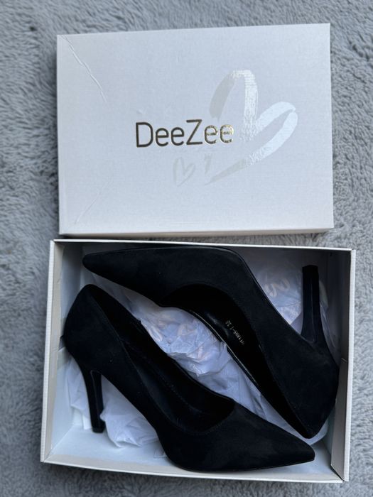 Szpilki DeeZee r. 38 NOWE