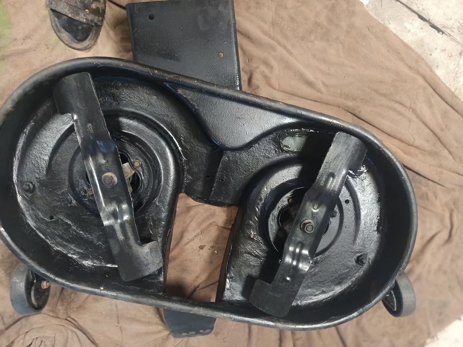 Kosisko traktorka mtd wyrzut centralny