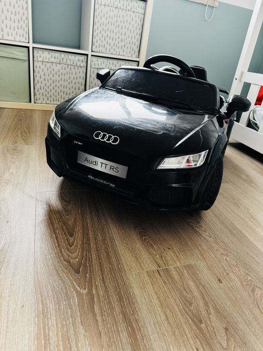 Audi TT crianca