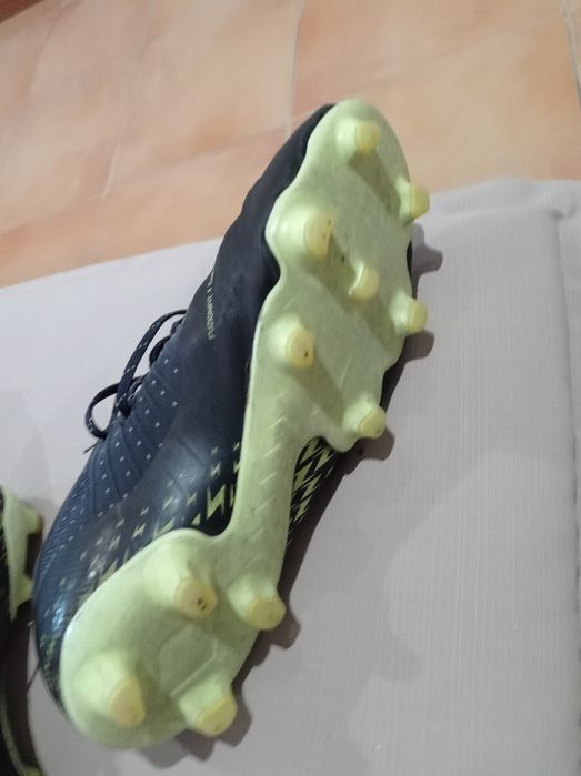 Vendo chuteiras profissionais Puma Future