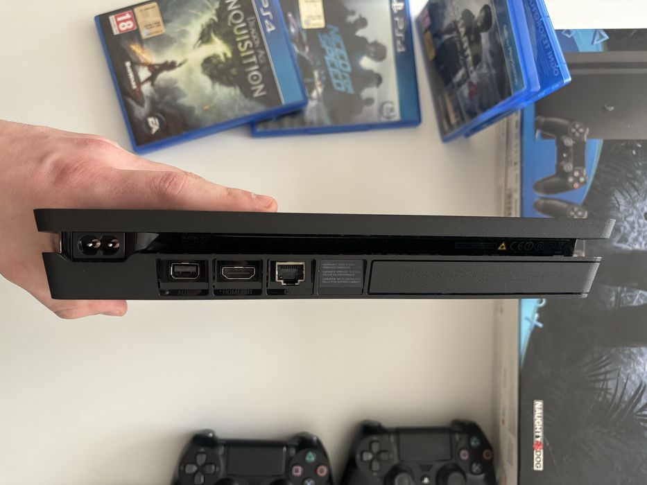 PlayStation 4 Slim 1Tb