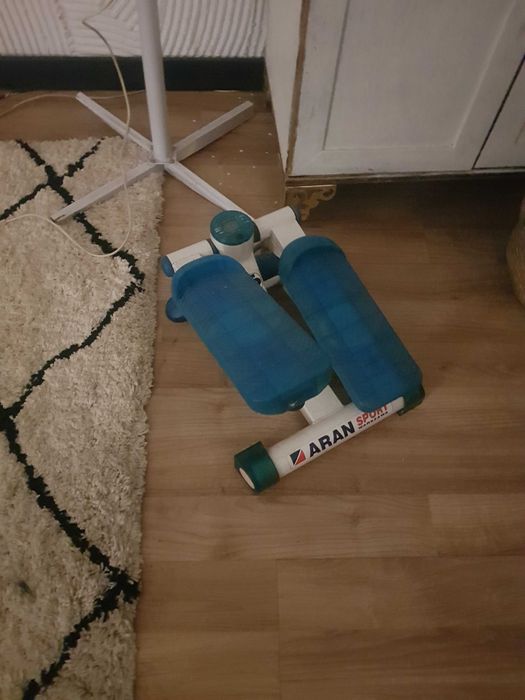 Steper ARAN stan bdb. Polecam.
