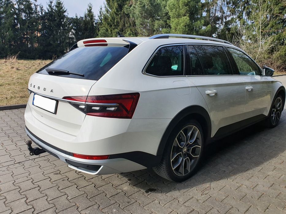 Skoda Superb 2.0 TDI 4x4 Scout DSG
