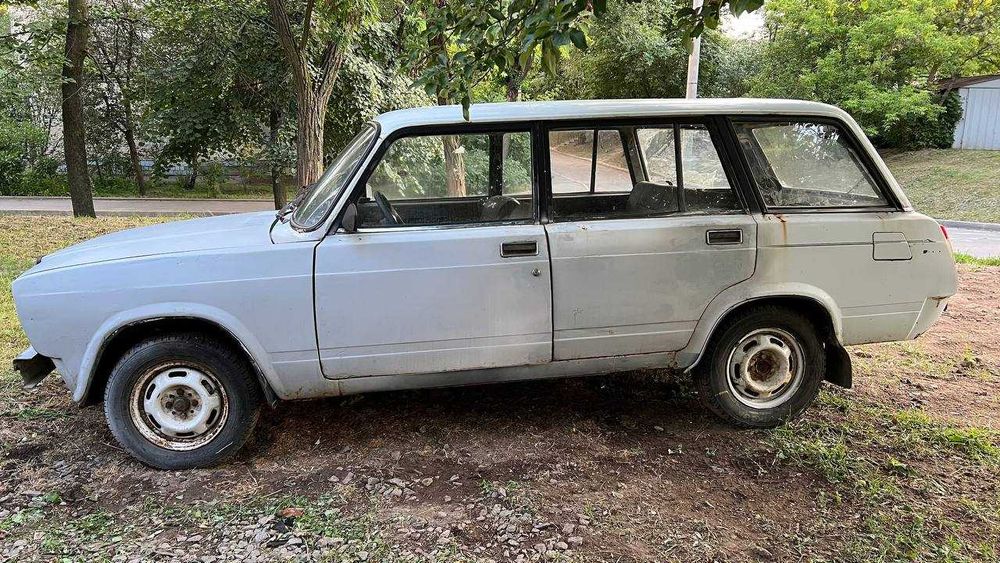 ВАЗ 2104 1986г, 1.3 4ст бенз/газ? заводиться едет