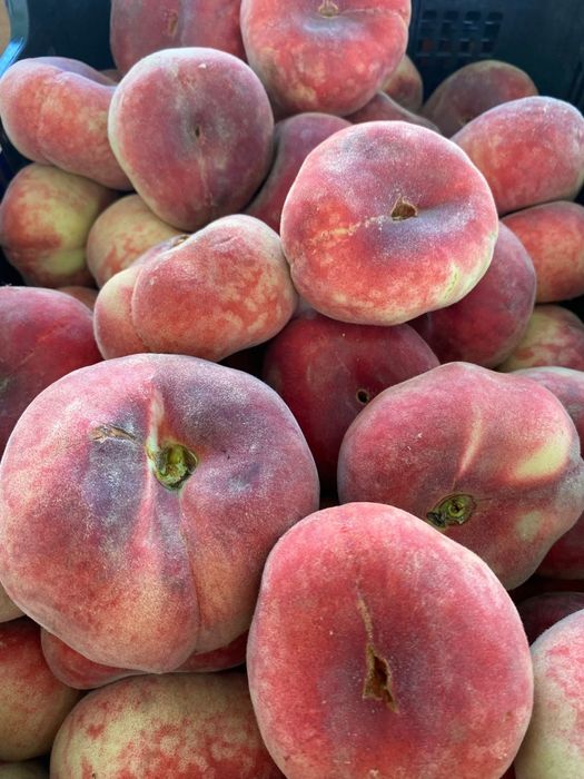 Caixas de pessegos paraguaio para entregas deliciosos