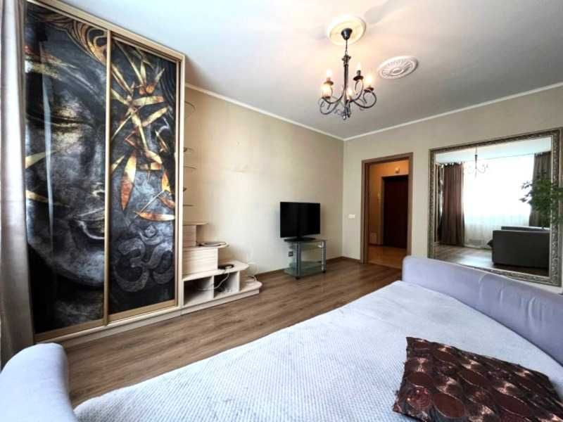 Оренда 1к квартири - ремонт, тепло, працює ліфт /ЖК Паркові озера