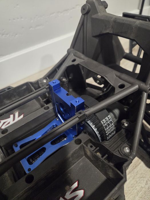 Traxxas xmaxx 8s podwozie