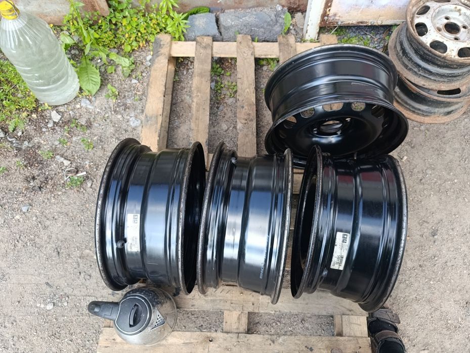 Диски R15 4x108 ет 27 Dia 65.1