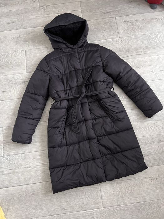 Тепла довга куртка Reserved