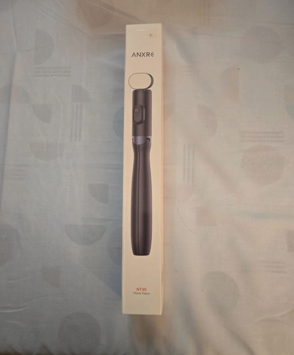 Tripod de telemóvel integrado