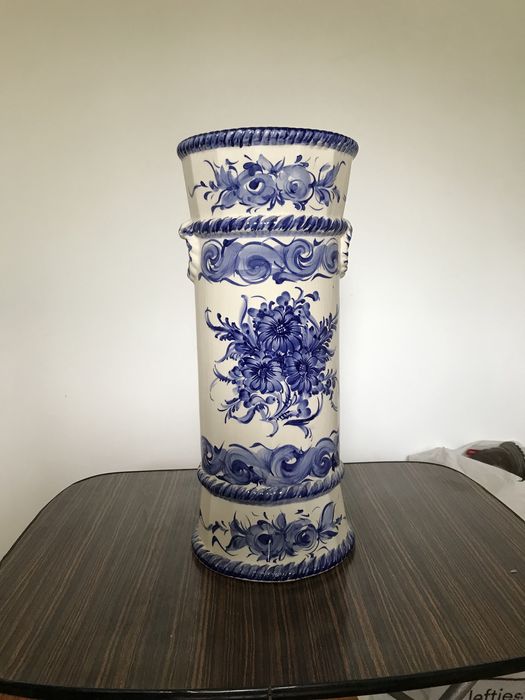 Bengaleiro em Louça