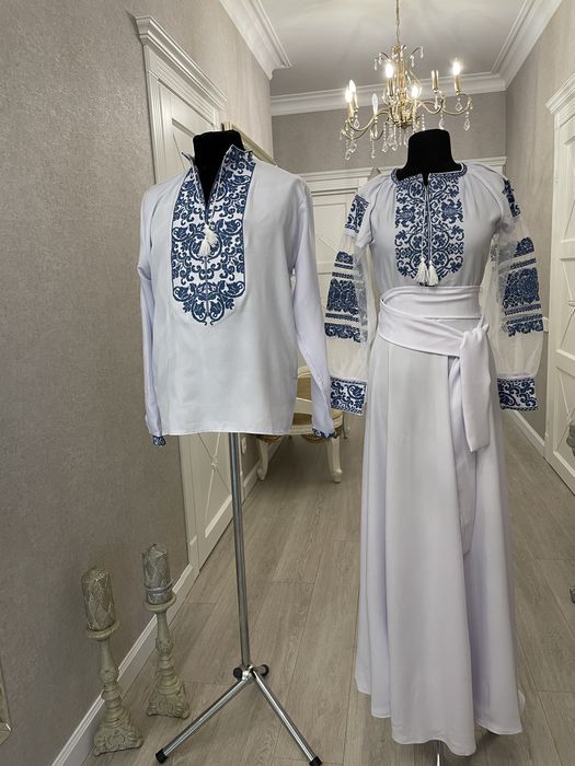Вишиванки парні. Ціна комплекту 4100 грн. Знижка
