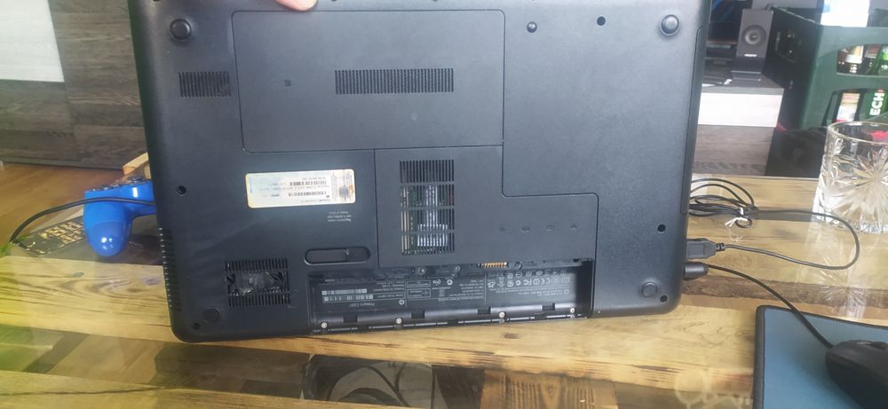 Sprzedam Laptopa Compaq Presario CQ57