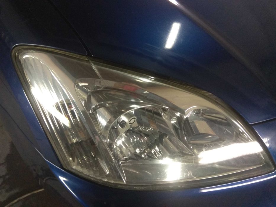 limpeza de interior e polimento de faróis