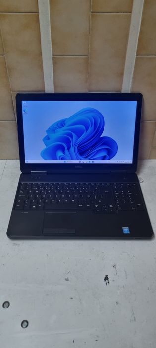 Vendemos computadores Portáteis várias Marcas bons preços com garantia