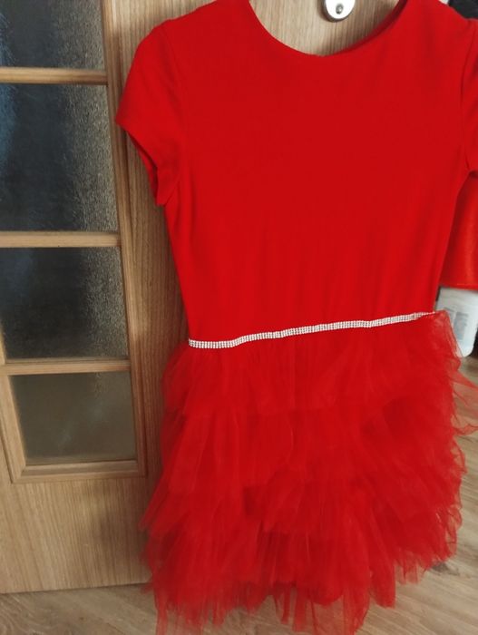Sukienka Daga rozmiar 158 nowa bez metki.