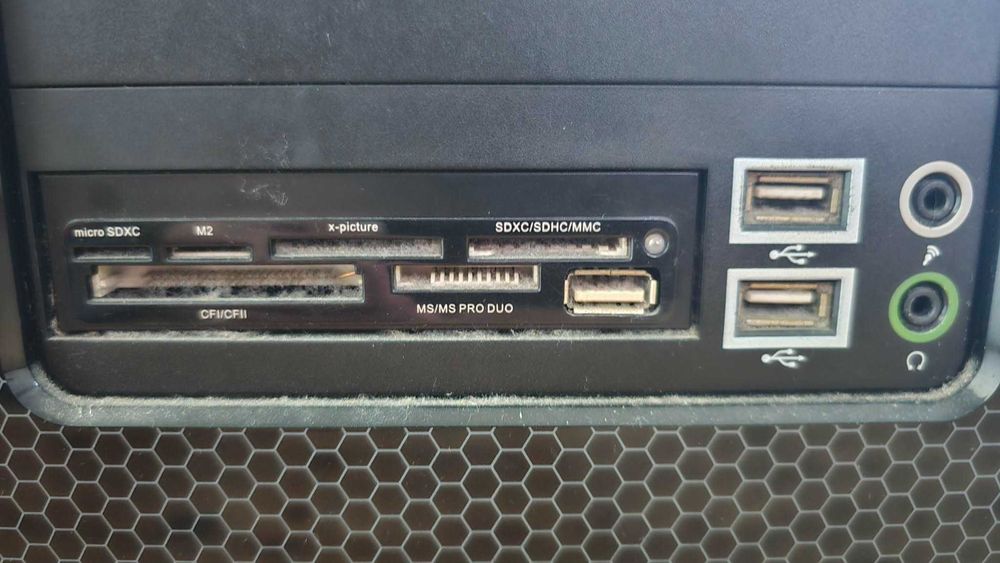 PC Desktop Fujitsu Intel Core i5-3470 6GB RAM c/ Monitor LG