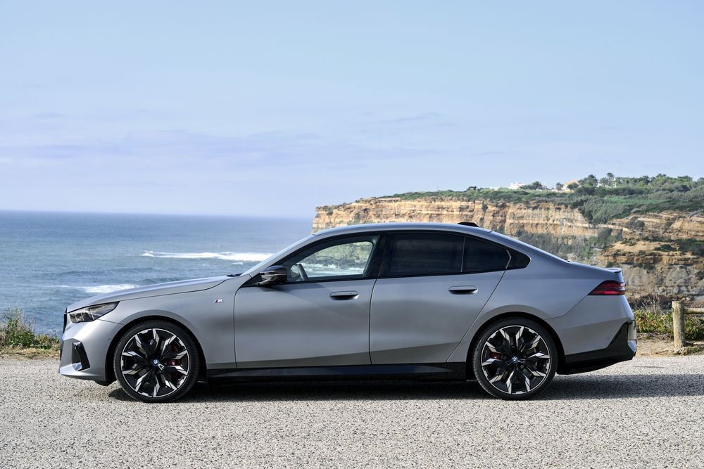 BMW i5 eDrive40