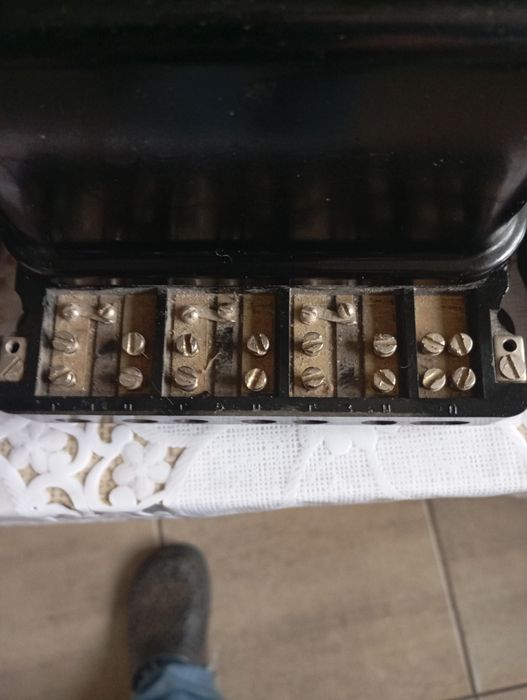 Лічильник трохфазний