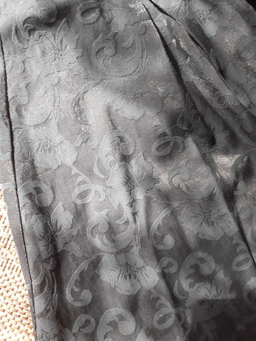 Sukienka czarna elegancka