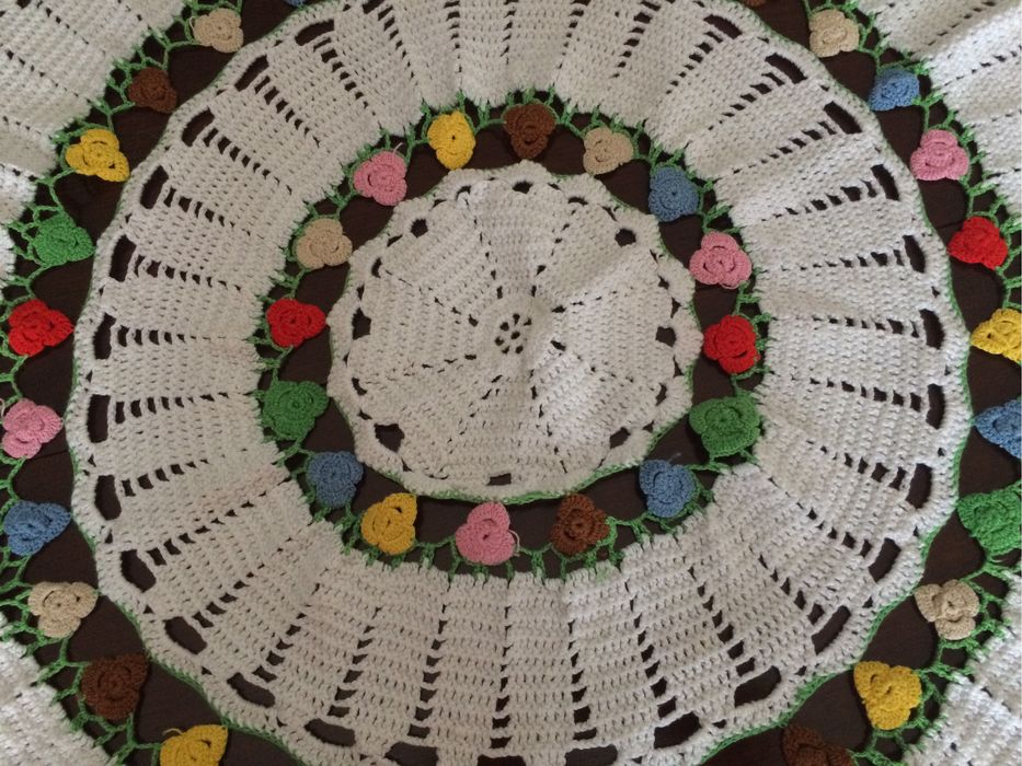 Panos de renda mais talha de mesa