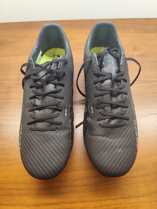 Chuteiras Nike Zoom Mercurial Vapor 15 Academy MG-Shadow Black Pack 44