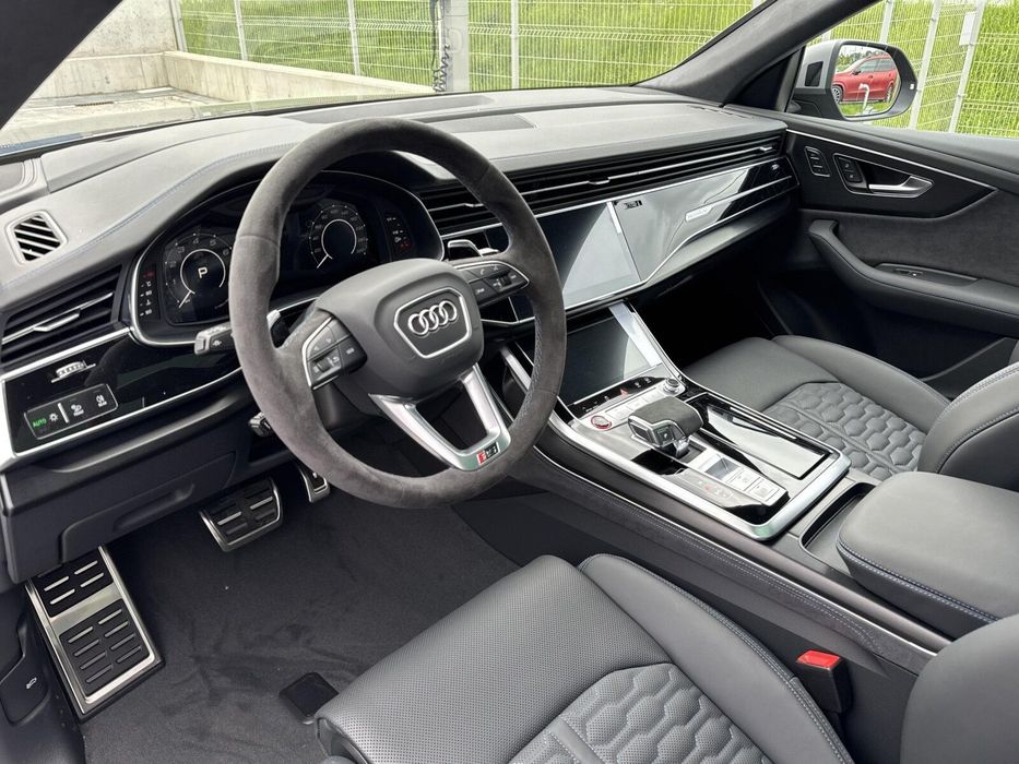 Audi Rs Q8 ||1560||Suv Performance 640 Km Tiptronic