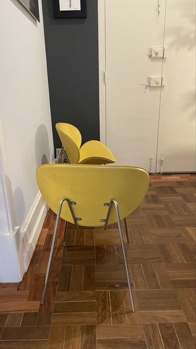 Cadeirão "Orange Slice" amarelo