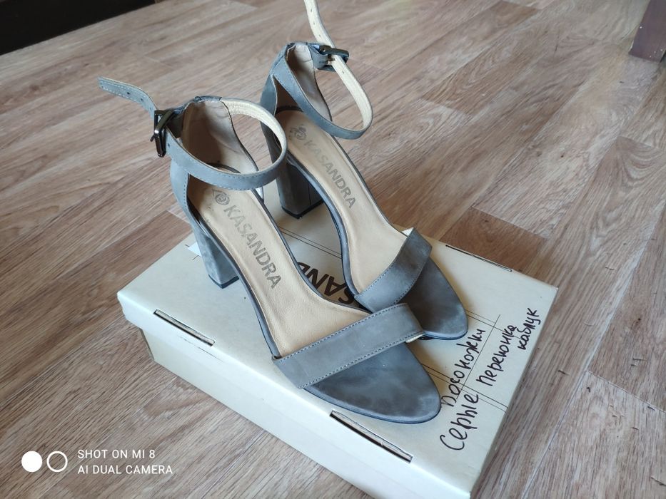 Продам босоножки тм Касандра KASANDRA
