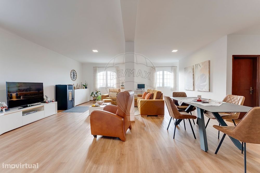 Moradia T5 para venda em Águeda