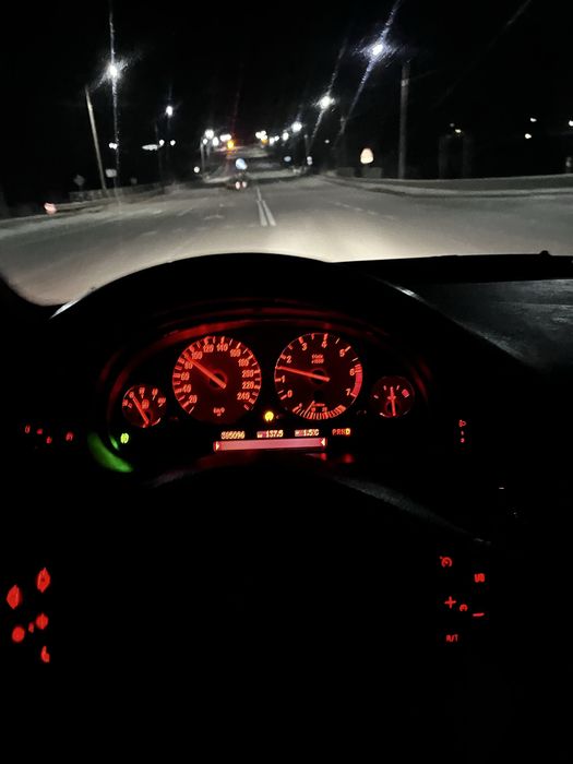 BMW E39 535i шальна