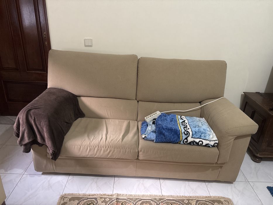 2 sofas a bom preco