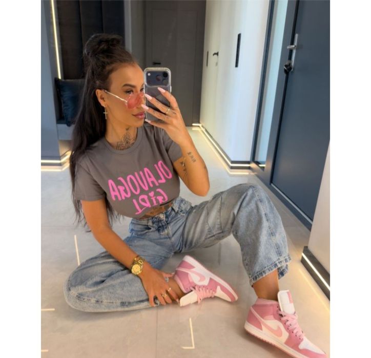 T-shirt damski OLAVOGA MALEDY 2026 grafit
