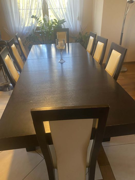 Drewniany stół+12 krzeseł 3,5 m po rozłożeniu