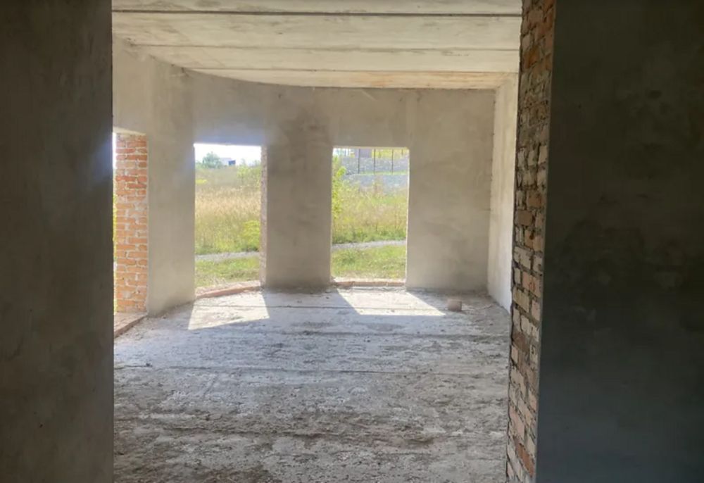 Продаж будинку з ділянкою на 20 соток, 280 кв. м, Байківці