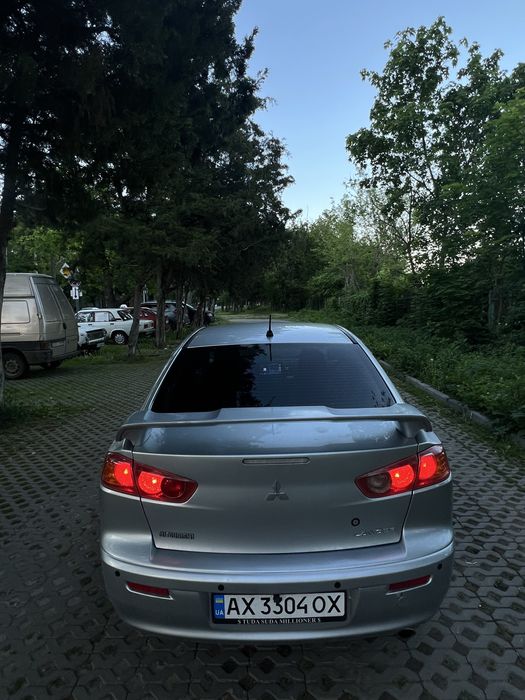 Mitsubishi LANCER 10 1.5 автомат Хозяин