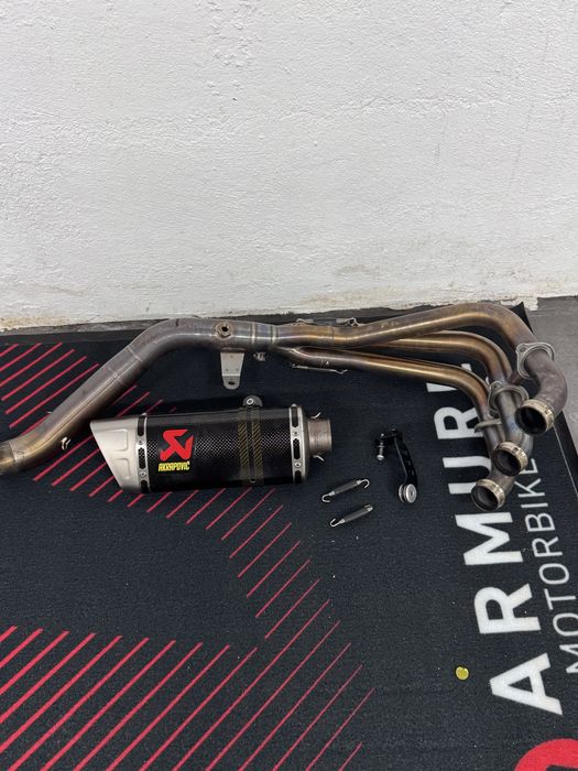 Yamaha MT09- MT09SP Akrapovic RacingLine