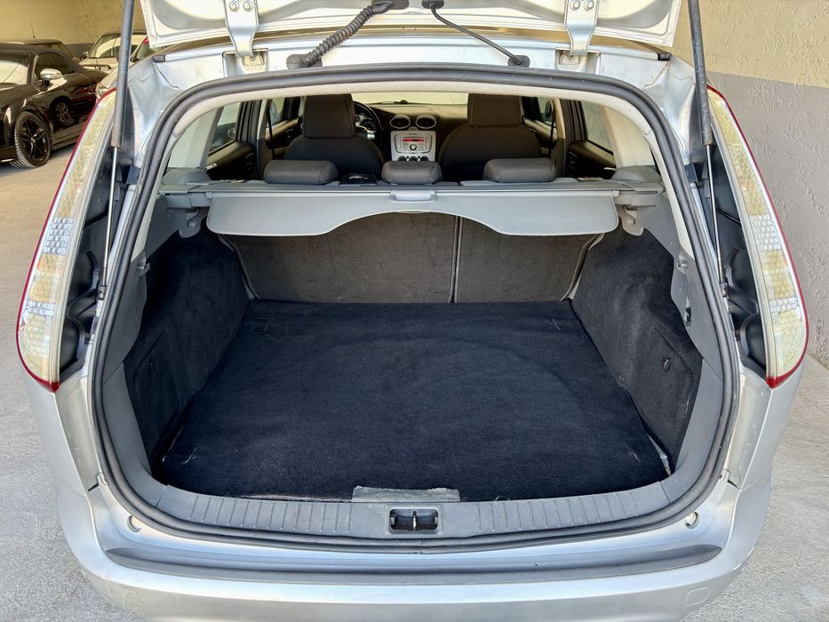 Ford Focus SW 1.4 Trend - Desde 93€ Mês