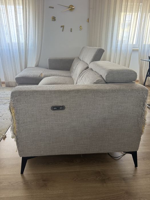 sofa com usb para estofar