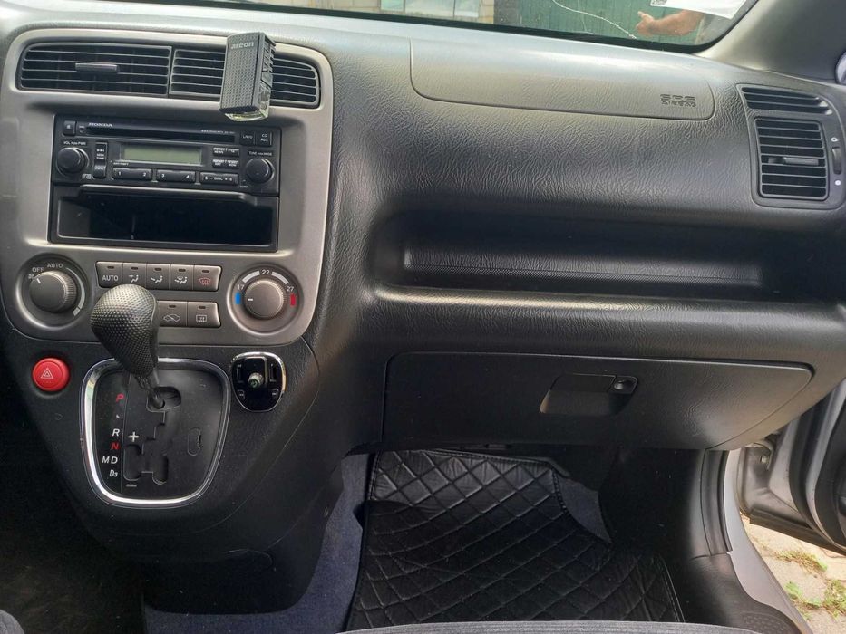 Honda Stream 2.0 автомат