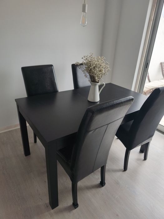 Mesa de jantar IKEA BJURSTA