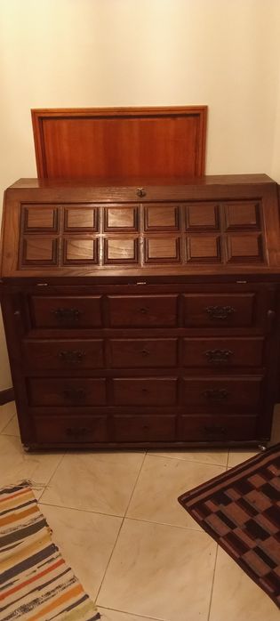 Oak Secretary64584960740353120