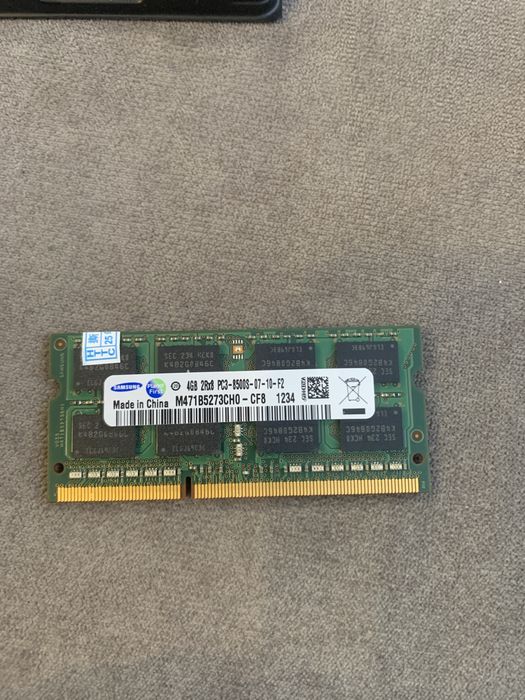 Продам DDR3 sodimm4 gb