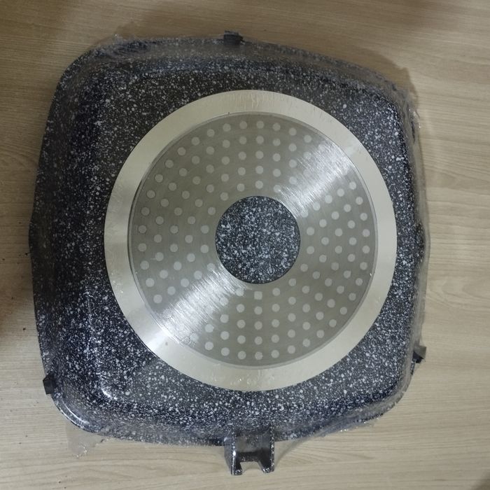 Сковорода гриль 30см