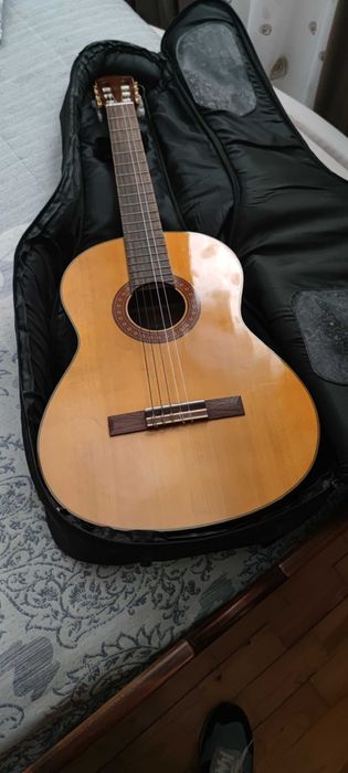 Guitarra Yamaha C70
