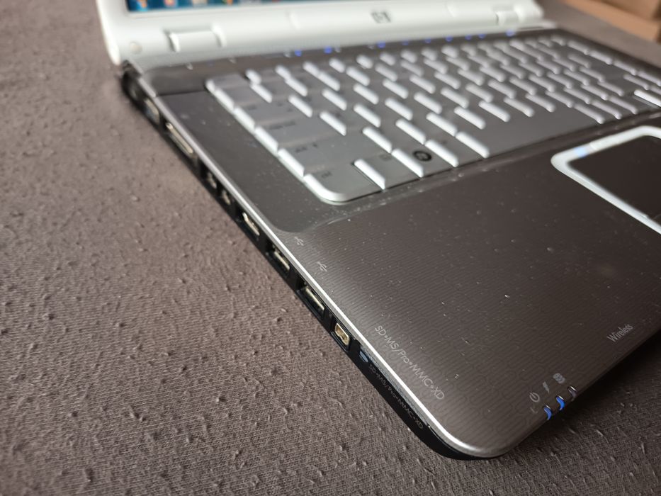 HP Pavilion dv6500 Special Edition – sprawny + zasilacz – Windows 7